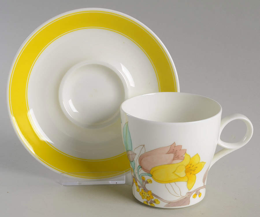Cinderella Flat Cup & Saucer Set by Studio Nova-1