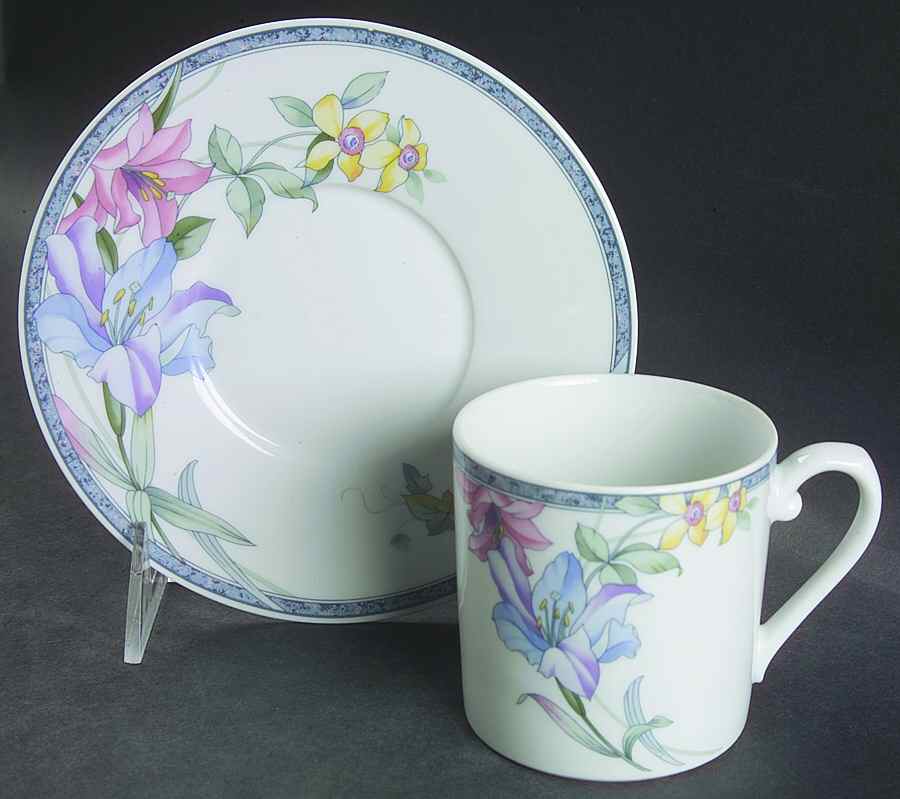 Classic Garden Flat Cup & Saucer Set by Studio Nova-1