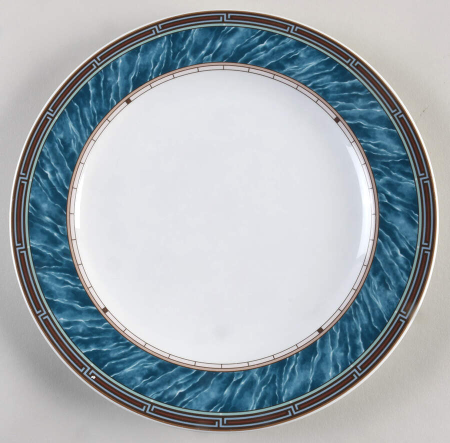 Classic Jade Dinner Plate by Studio Nova-1