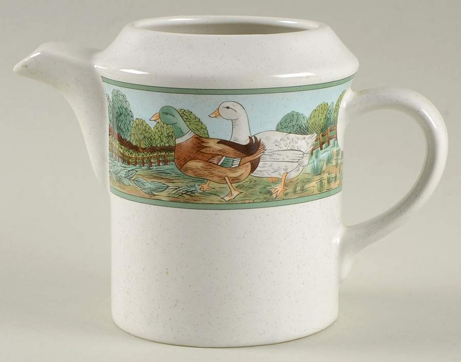 Country Inn Creamer by Studio Nova-1
