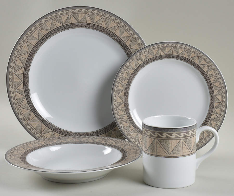 Courtyard 4 Piece Place Setting by Studio Nova-1