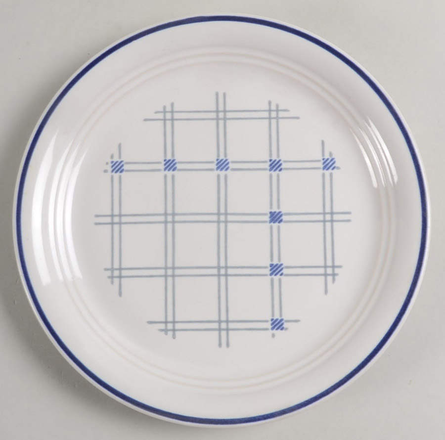 Fishnet Salad Plate by Studio Nova-1