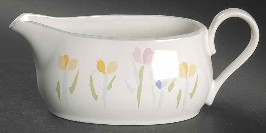 Fresh Mint (Made In Thailand) Gravy Boat by Studio Nova-1
