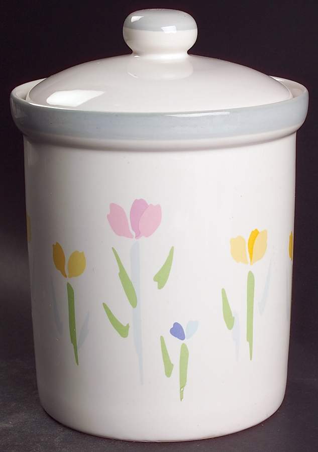 Fresh Mint (Made In Thailand) Large Canister & Lid by Studio Nova-1