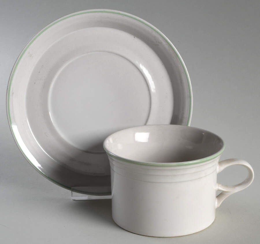 Hartford Flat Cup & Saucer Set by Studio Nova-1