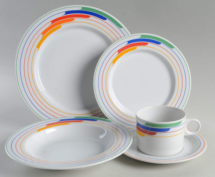 Hi Fi 5 Piece Place Setting by Studio Nova-1