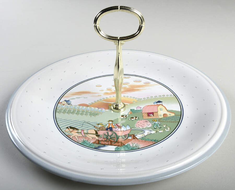 Homecoming Round Serving Plate with Center Handle (Dp) Hc by Studio Nova-1