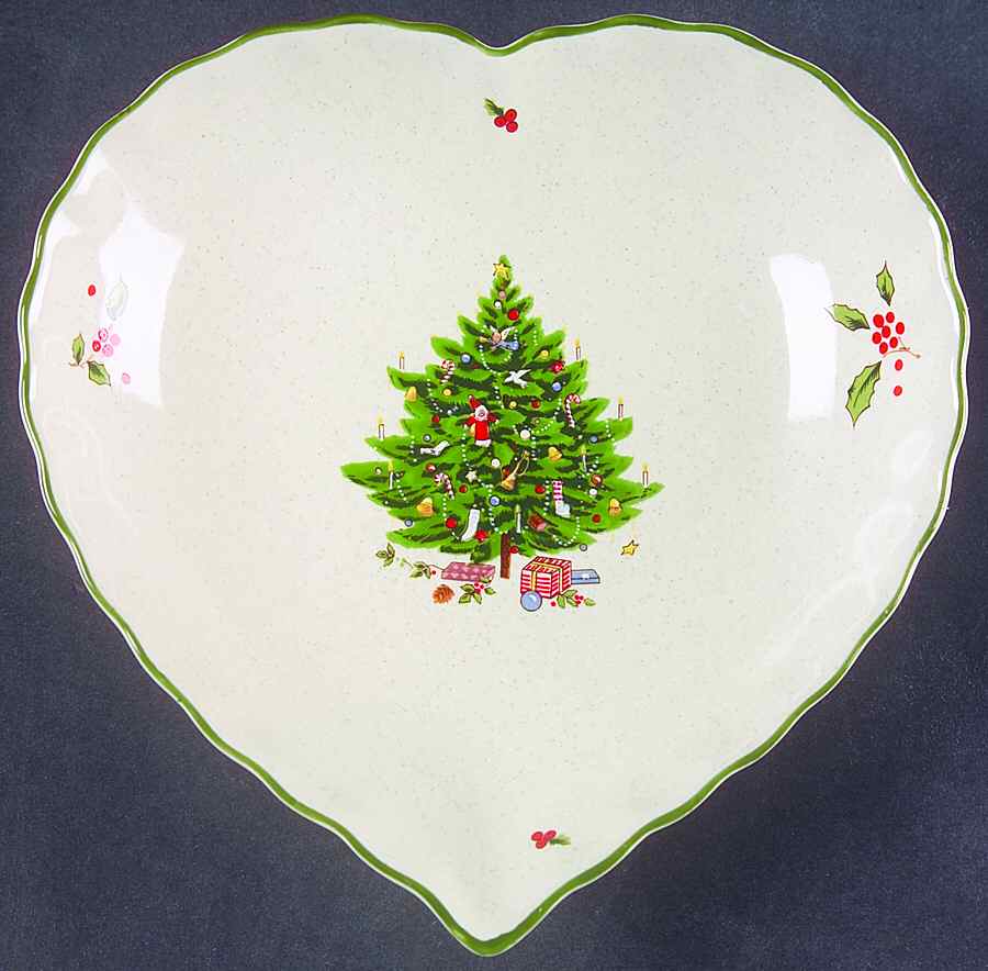 Holiday Season Heart Shaped Dish by Studio Nova-1