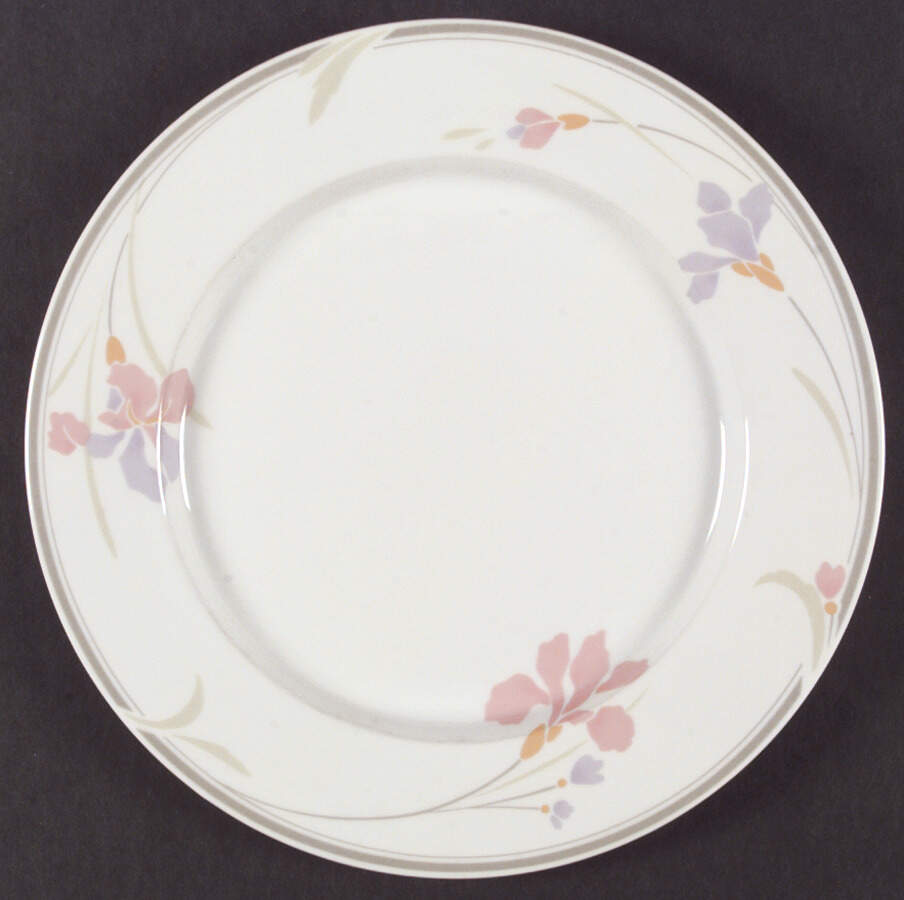Iris Mist Dinner Plate by Studio Nova-1