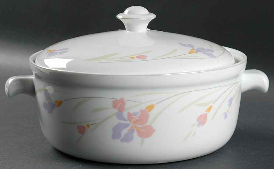 Iris Mist 2.25 Qt Round Covered Casserole by Studio Nova-1