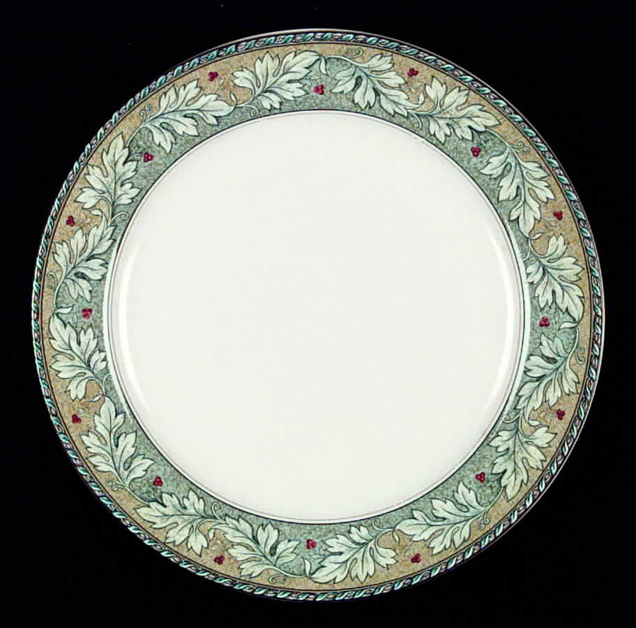 Leaf Mural Dinner Plate by Studio Nova-1