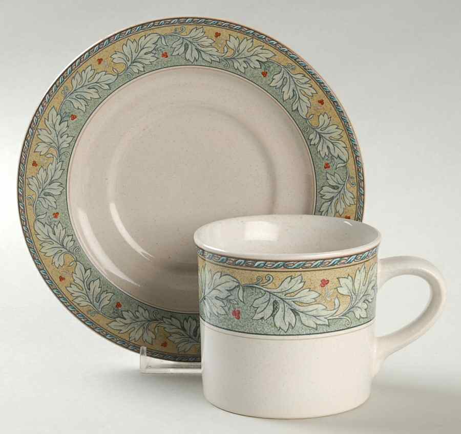 Leaf Mural Flat Cup & Saucer Set by Studio Nova-1