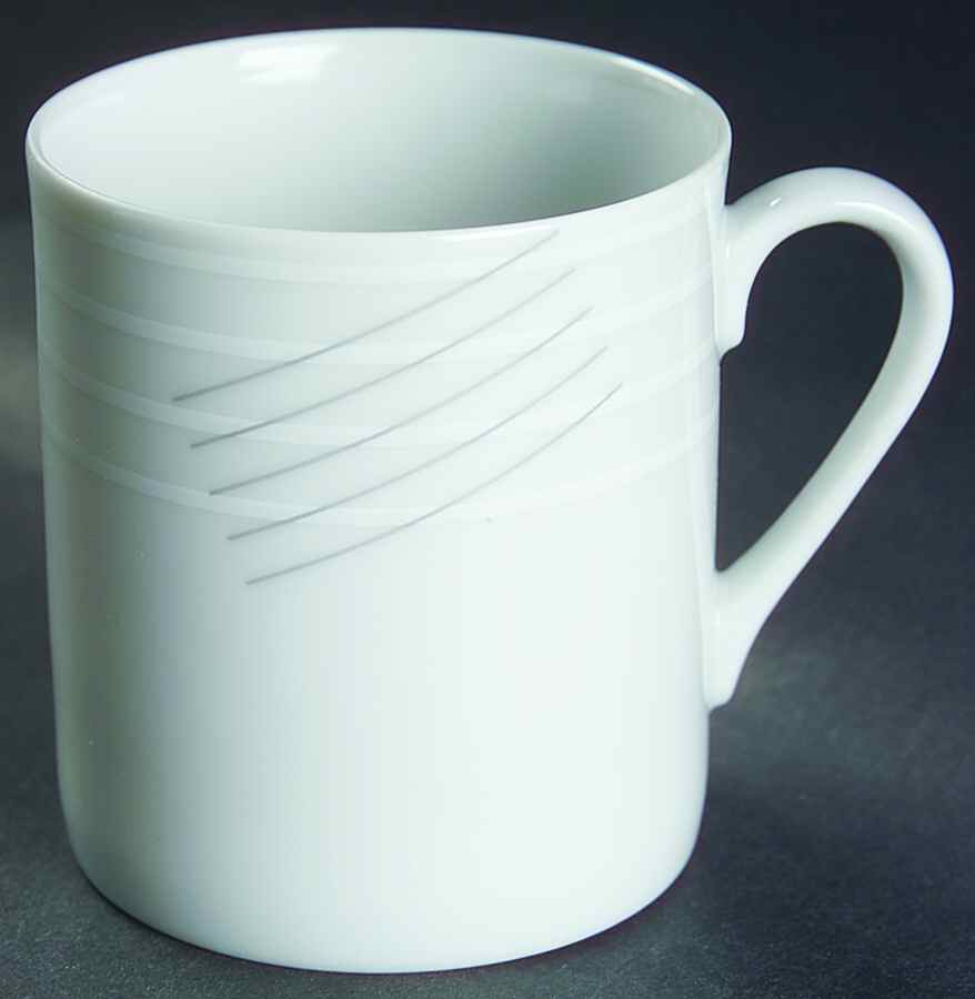 Line Up Flat Cup by Studio Nova-1