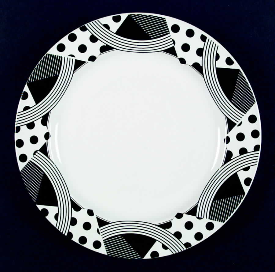 Matinee Dinner Plate by Studio Nova-1