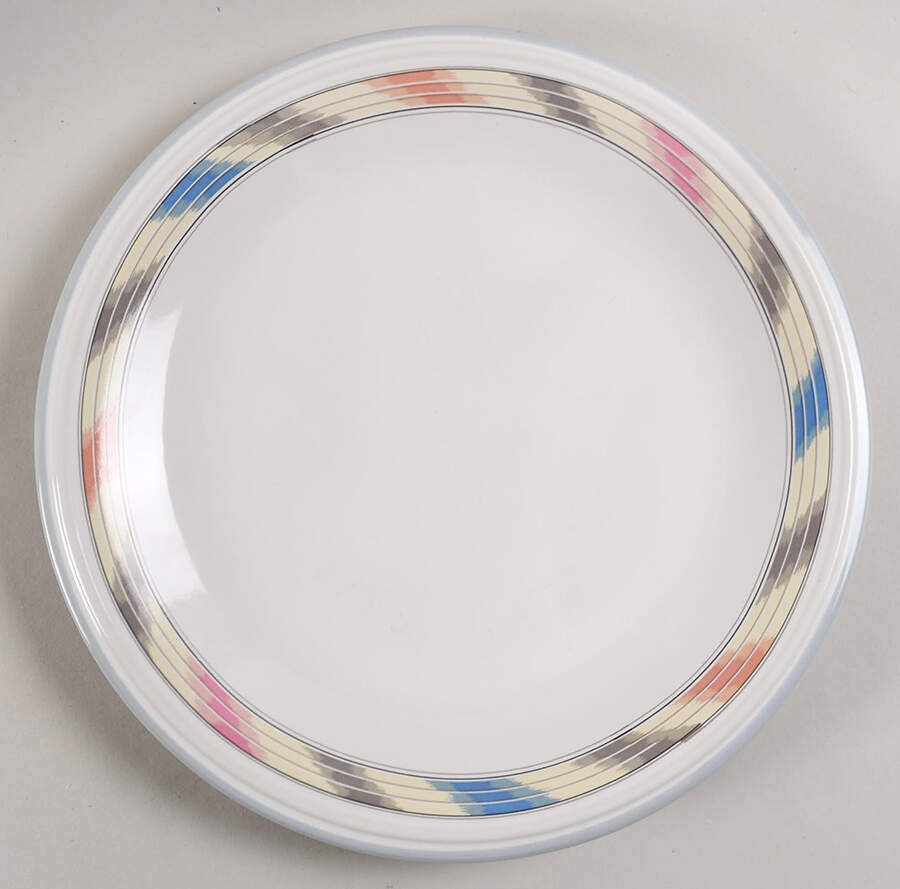 Mesa Dinner Plate by Studio Nova-1