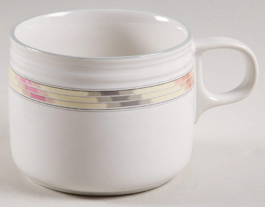 Mesa Flat Cup by Studio Nova-1