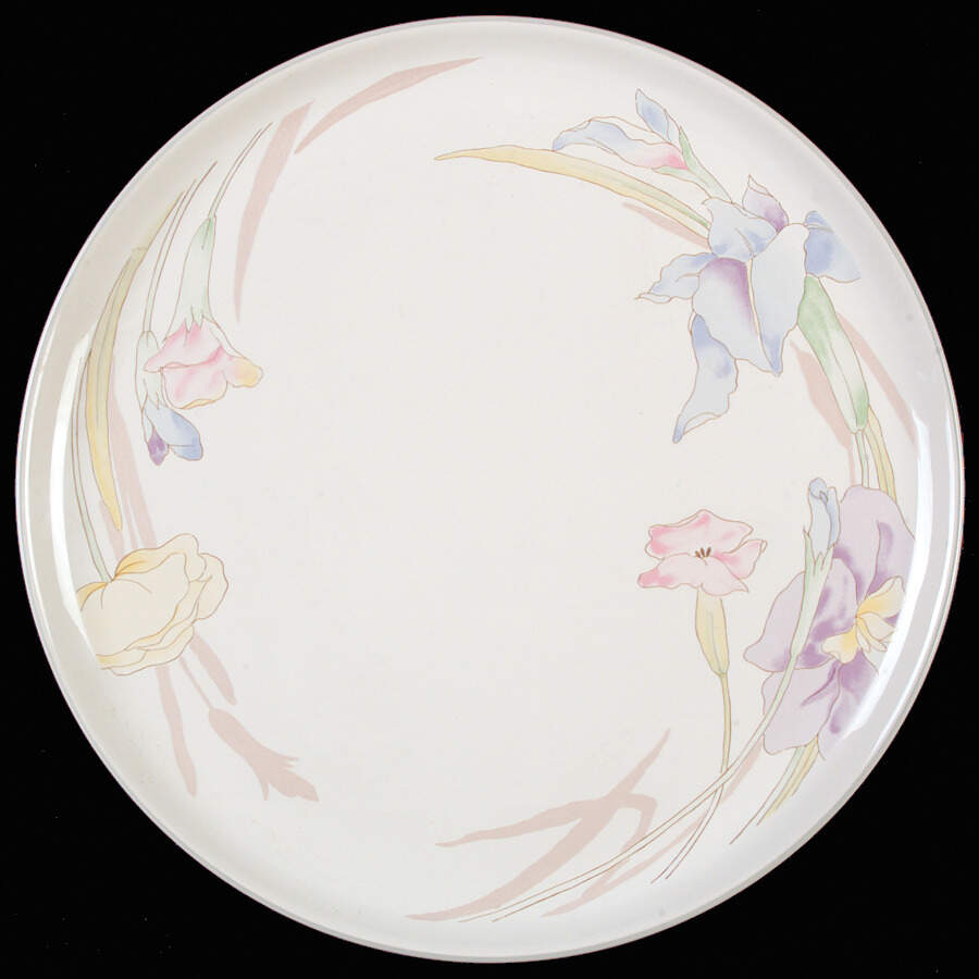Gabriele (New Gabriele) Cake Plate by Studio Nova-1