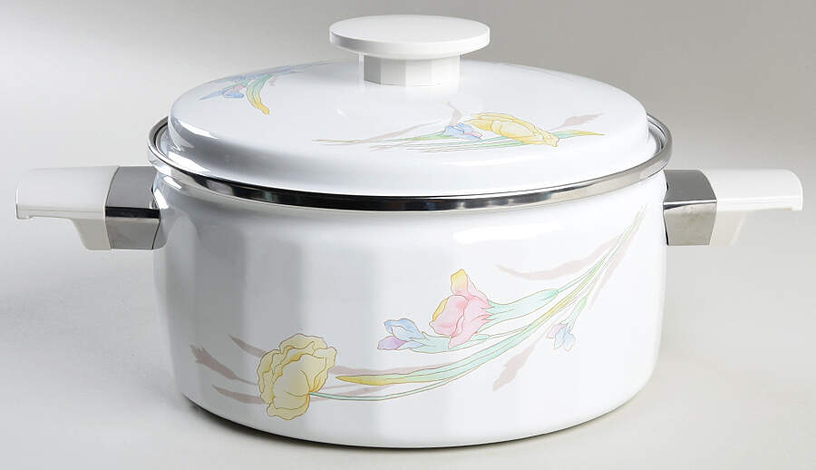 Gabriele (New Gabriele) 3 Quart Metal Covered Casserole by Studio Nova-1
