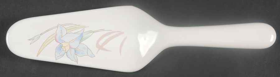 Gabriele (New Gabriele) Solid Ceramic Pie/Cake Server by Studio Nova-1