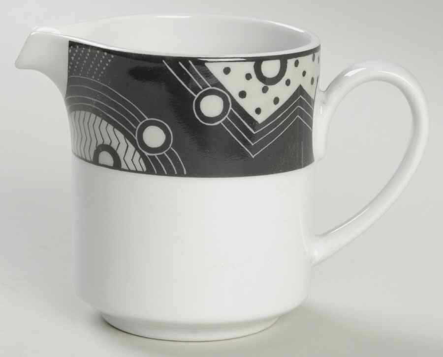 Night Light Creamer by Studio Nova-1