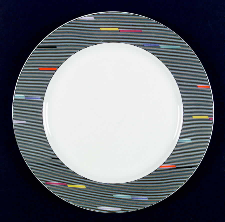 Parade Dinner Plate by Studio Nova-1