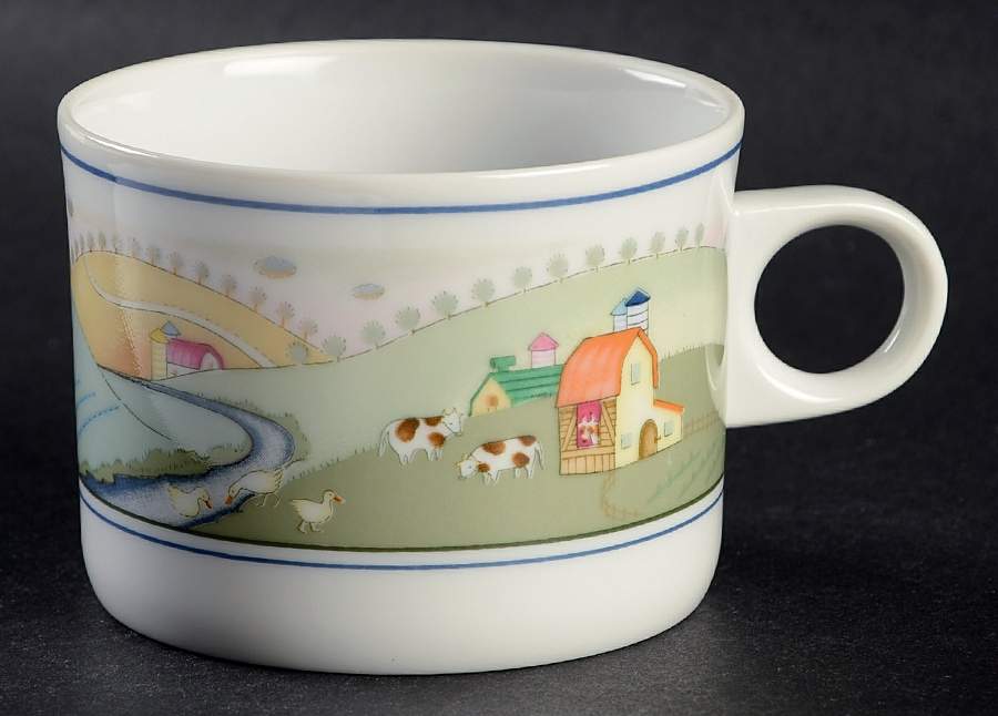 Rolling Hills Flat Cup by Studio Nova-1