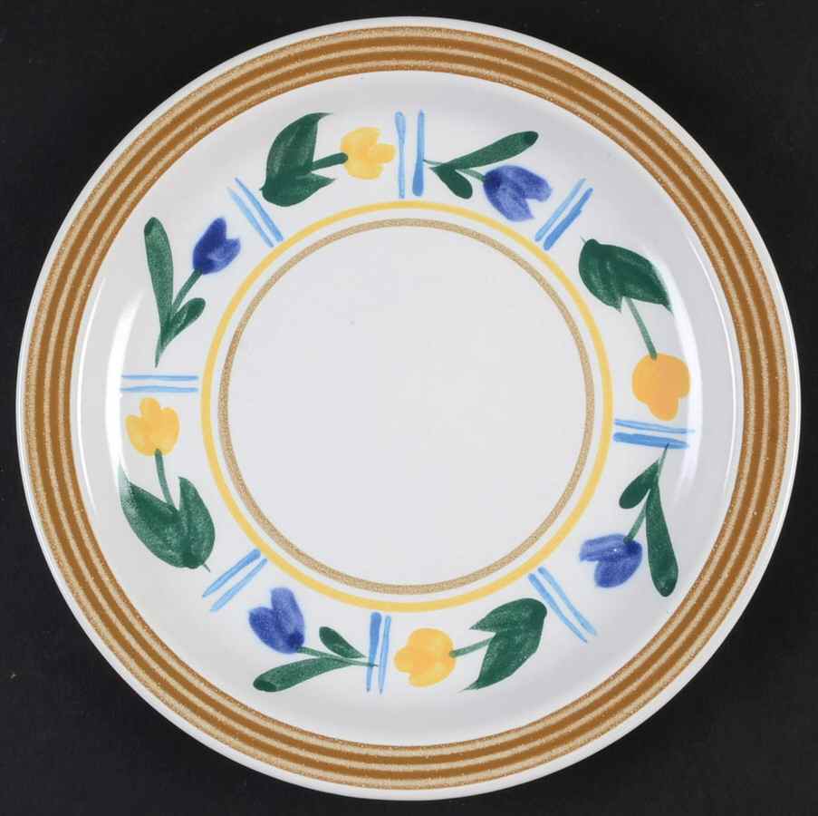 Spring Circle Salad Plate by Studio Nova-1