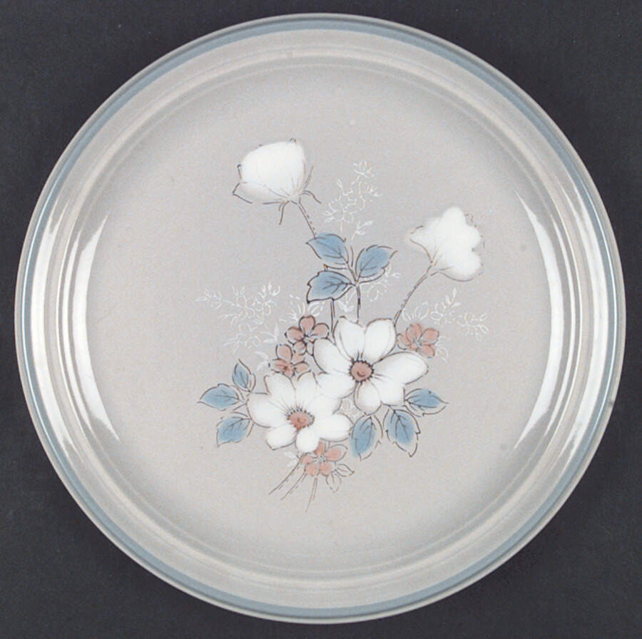 Spirit Dinner Plate by Studio Nova-1