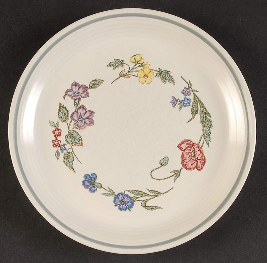 Summer Song Salad Plate by Studio Nova-1
