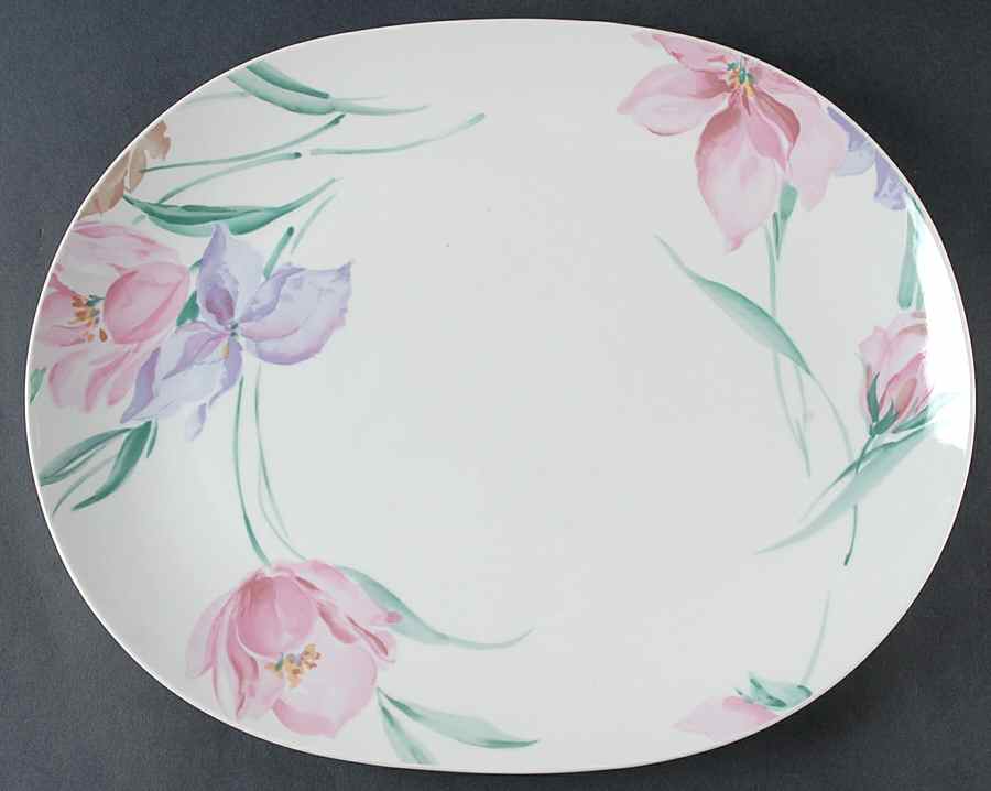 Tulipano 14" Oval Serving Platter by Studio Nova-1