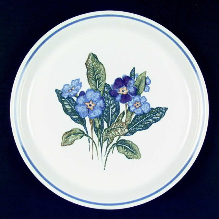 Violet Splendor Dinner Plate by Studio Nova-1