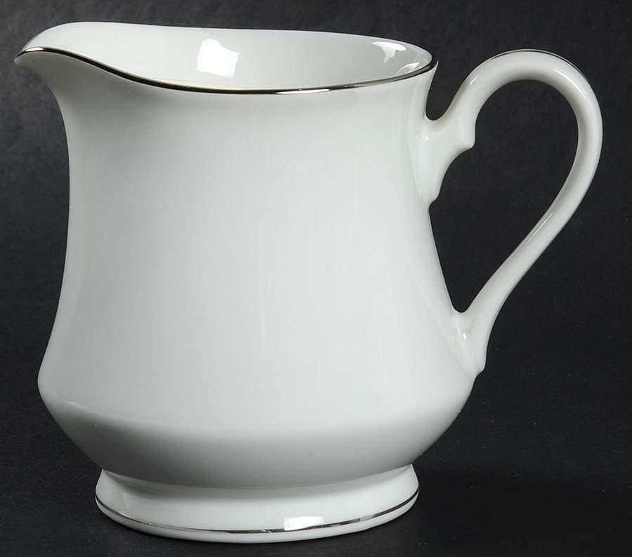 Sterling Affair Creamer by Sun Chow-1