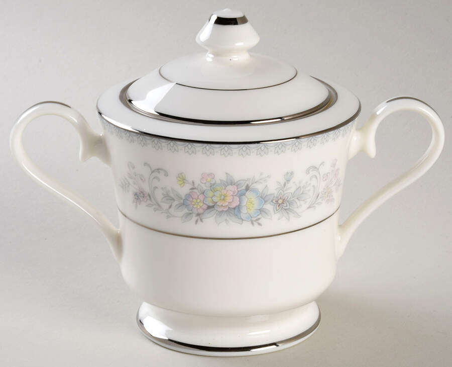 Amy (Japan) Sugar Bowl & Lid by Society (Japan)-1