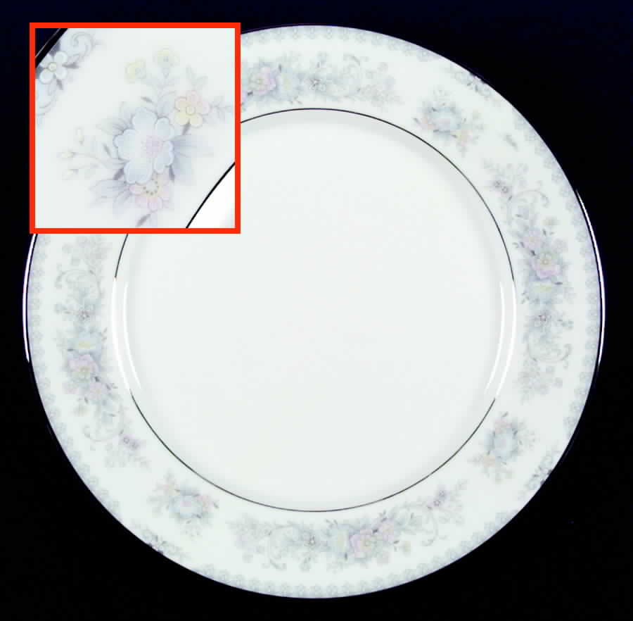 Amy (Japan) Dinner Plate by Society (Japan)-1