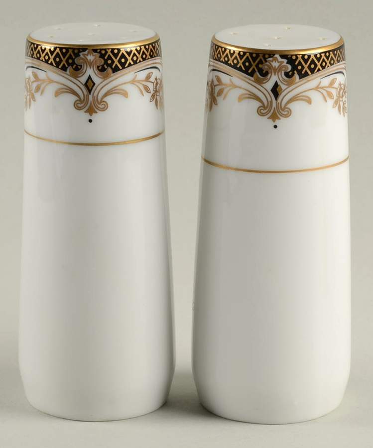 2477 Salt & Pepper Set by Sone-1