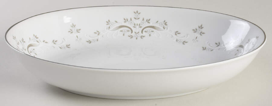 Mealy 10" Oval Vegetable Bowl by Sone-1