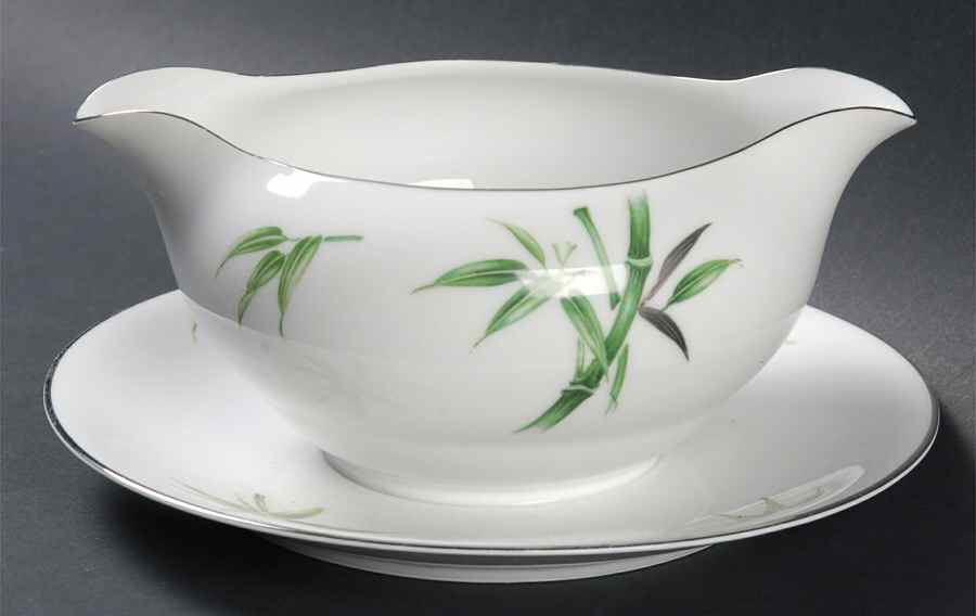 Bamboo Gravy Boat with Attached Underplate by Sone-1