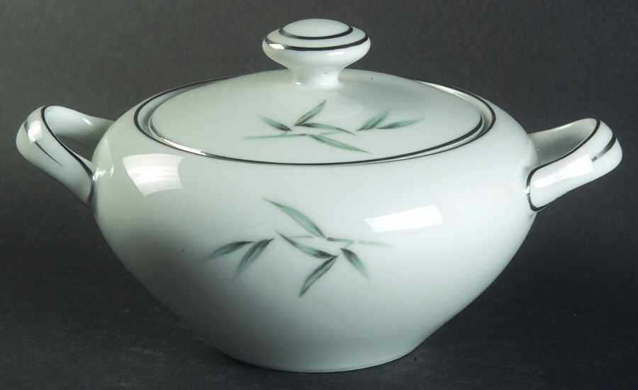 Bamboo Sugar Bowl & Lid by Sone-1
