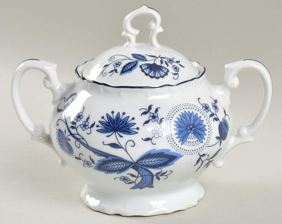 Blue Onion Sugar Bowl & Lid by Sone-1