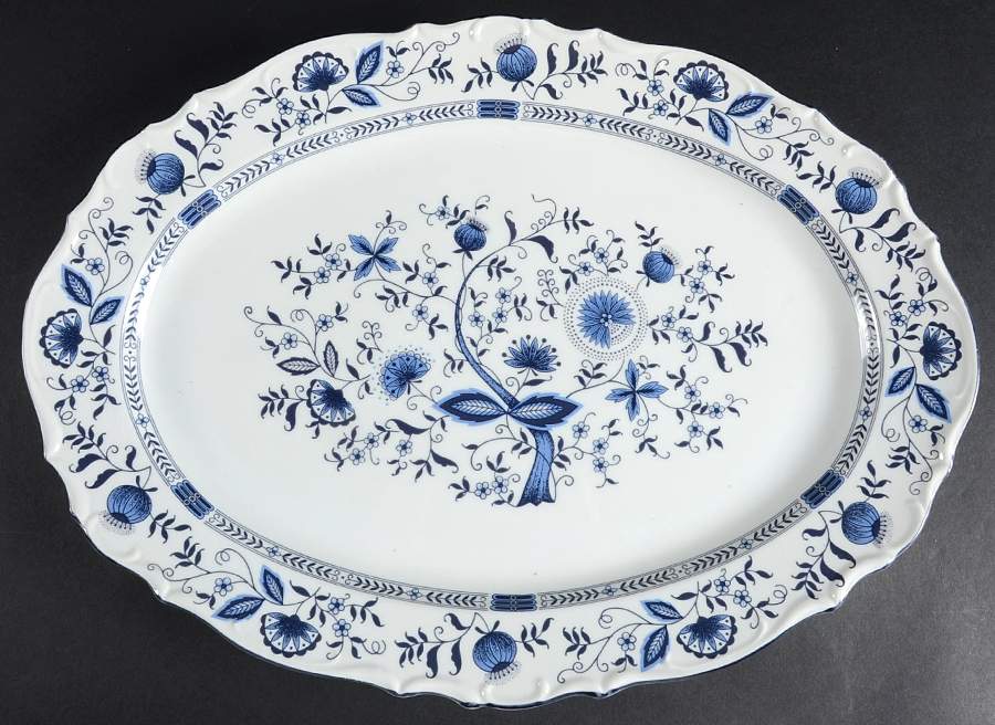 Blue Onion 16" Oval Serving Platter by Sone-1