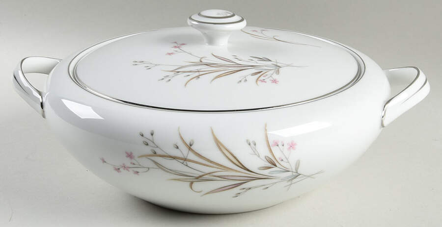 Capri Round Covered Vegetable by Sone-1