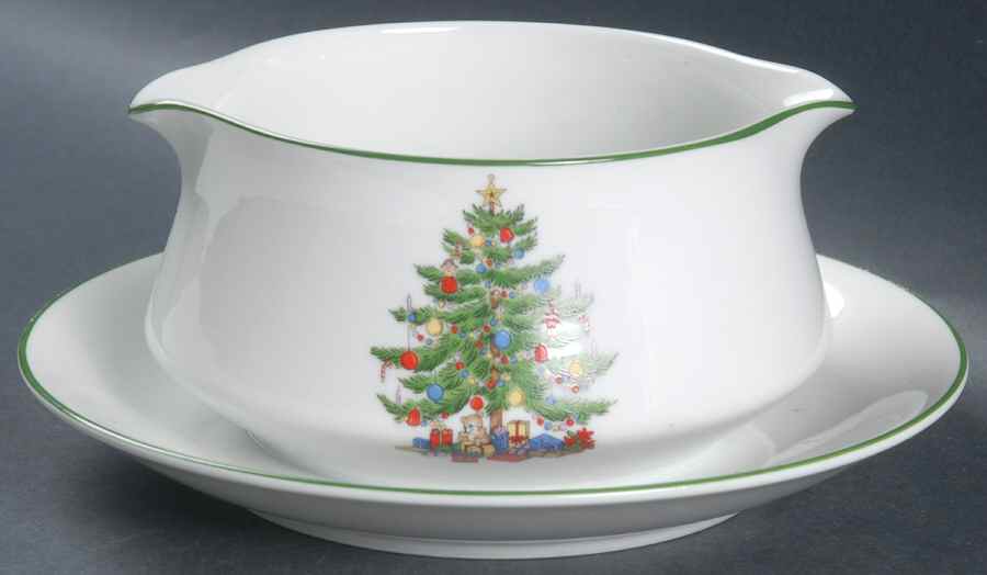 Christmas Tree Gravy Boat with Attached Underplate by Sone-1