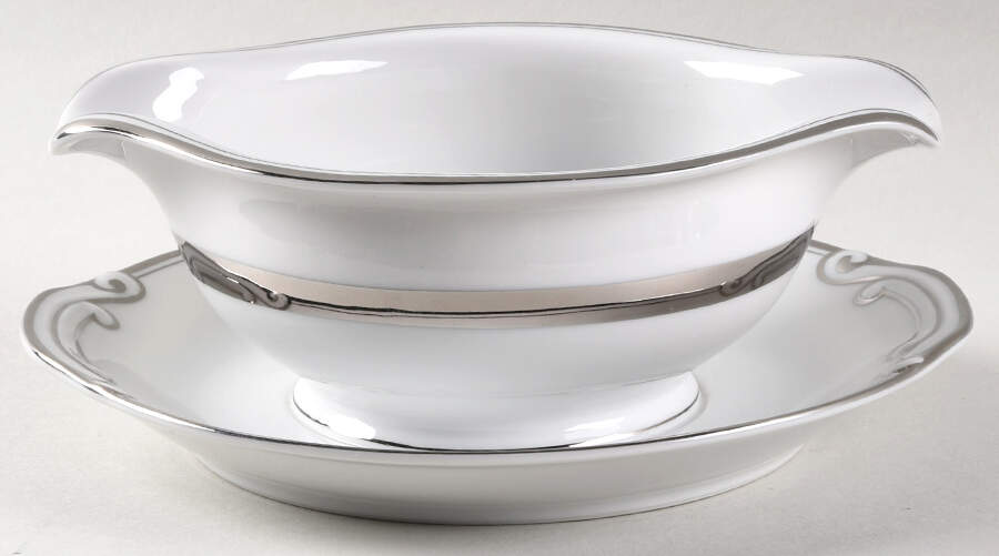 Elegance Gravy Boat with Attached Underplate by Sone-1