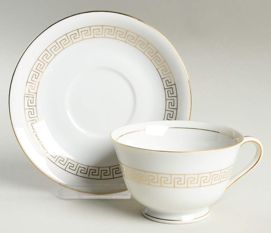 Golden Key Footed Cup & Saucer Set by Sone-1