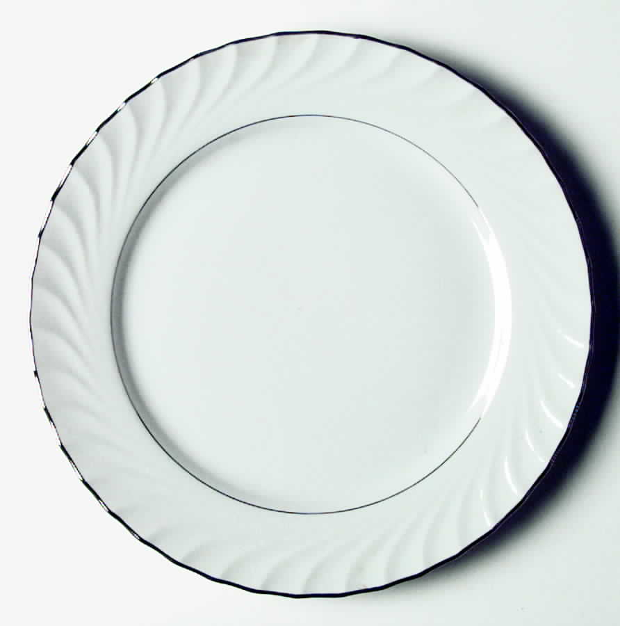 Grace Dinner Plate by Sone-1