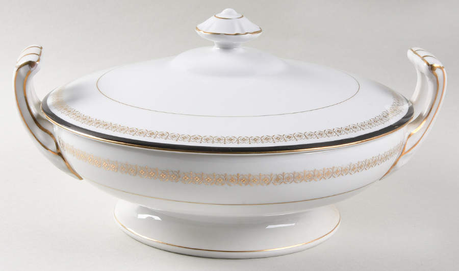 Kent Round Covered Vegetable by Sone-1