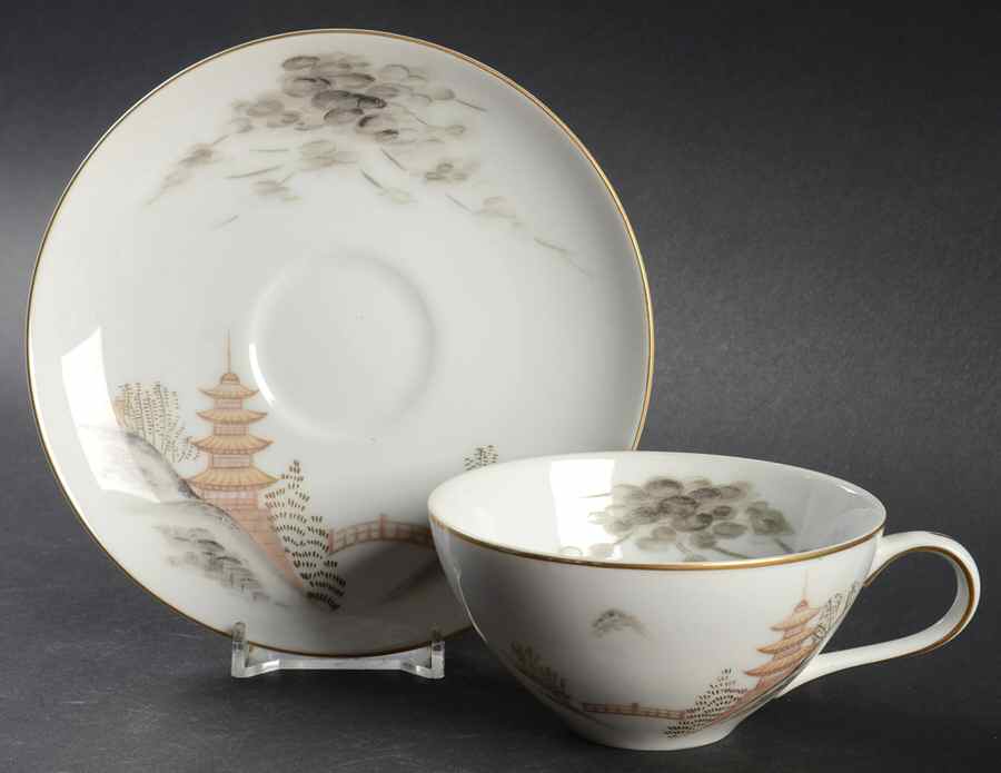 Kiyomizu Flat Cup & Saucer Set by Sone-1