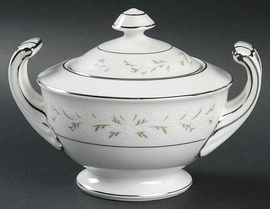 Marietta Sugar Bowl & Lid by Sone-1