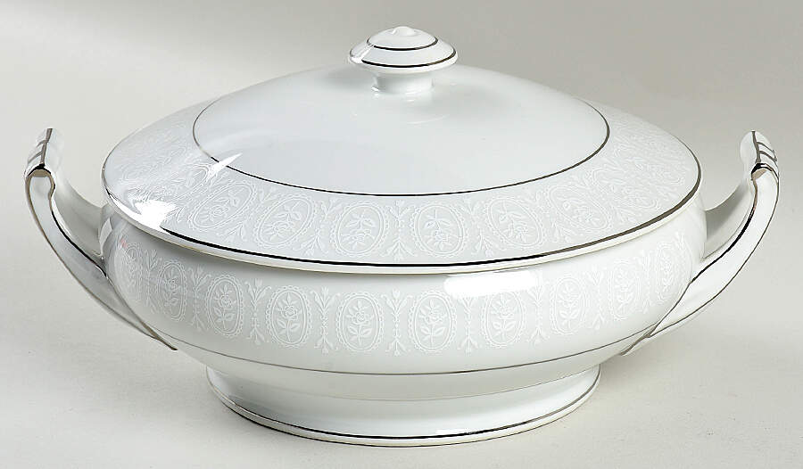 Moderne Round Covered Vegetable by Sone-1