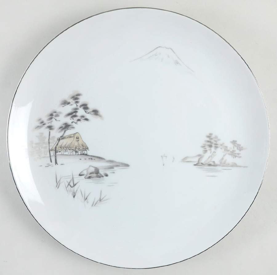 Mt. Fuji Coupe Shape 12" Chop Plate (Round Platter) by Sone-1